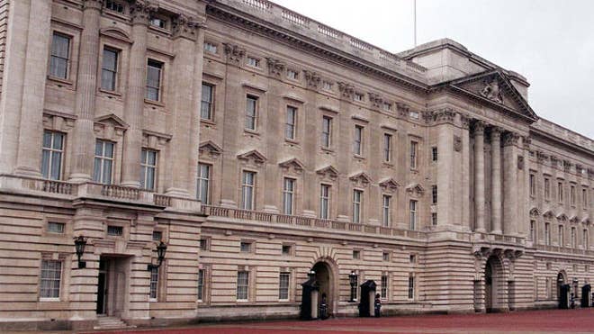 Buckingham Palace file.jpg